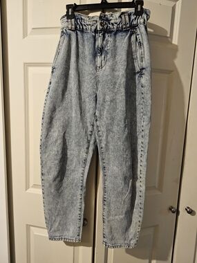 Zara Light Blue Relaxed-Top Jeans with Paperbag Waist